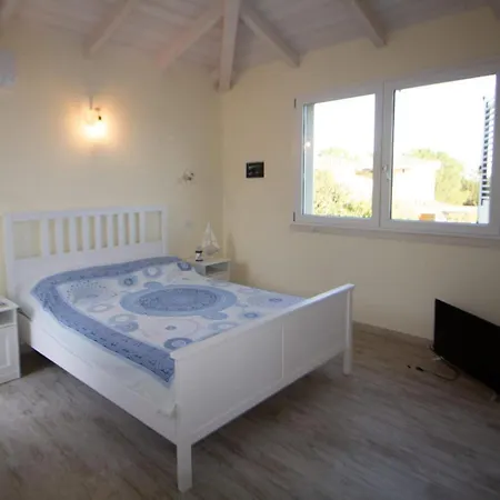 Ersilia Villa Porto Columbu - Perd'E Sali